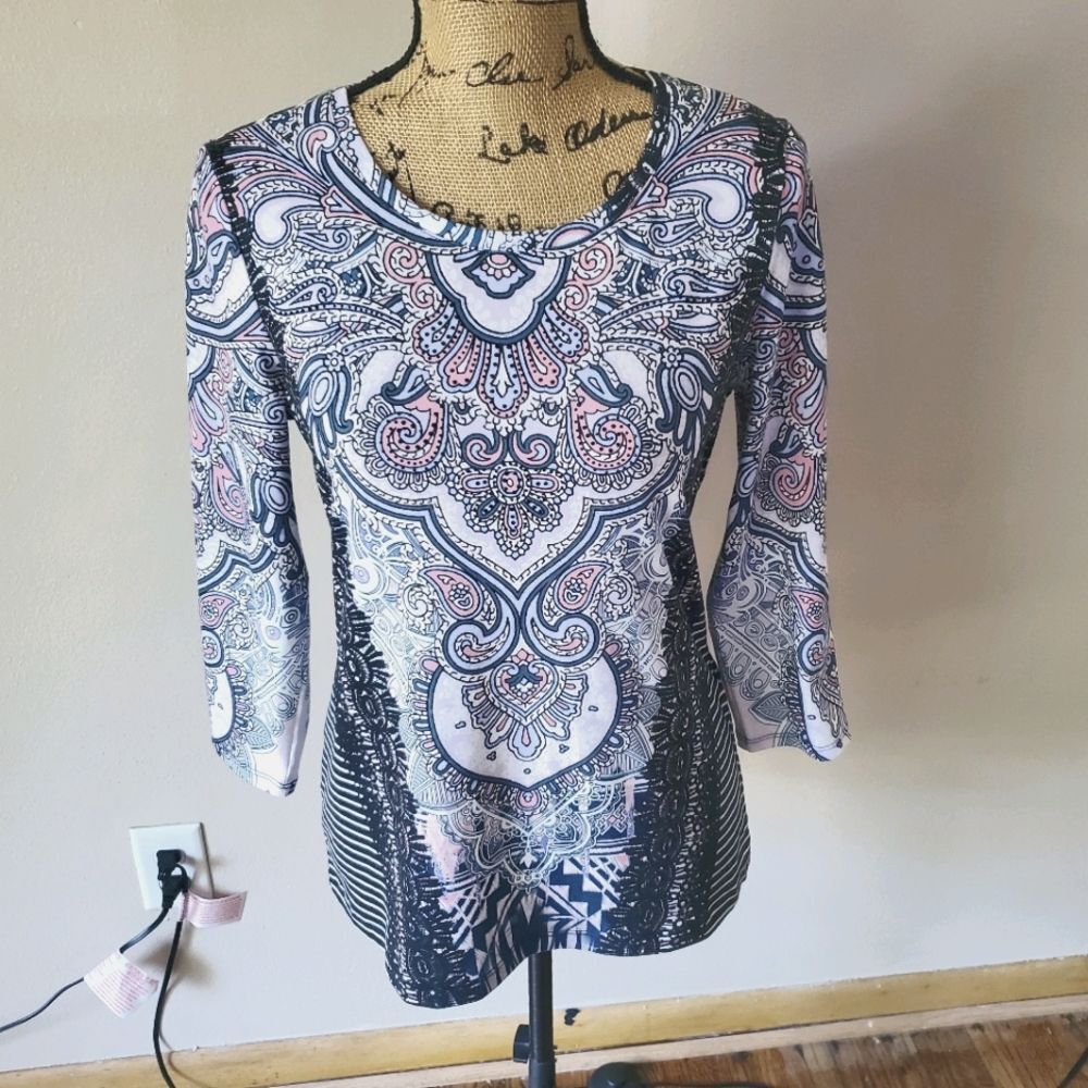 Chicos Zenergy Mixed Media Paisley Striped Knit Top Blouse 0 Small 3/4 Sleeve